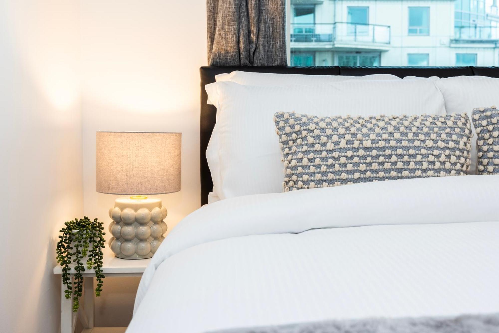 Welcomestay St Georges Wharf Appartamento *